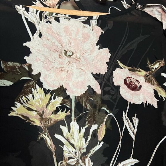 Lucky brand floral sheer long sleeve top‎ - Picture 5 of 14